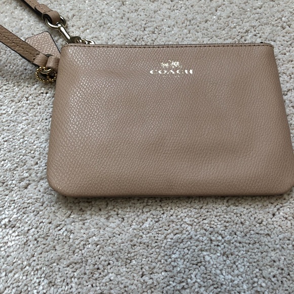 Coach Crossgrain Leather Wristlet - Nude - Picture 3 of 5